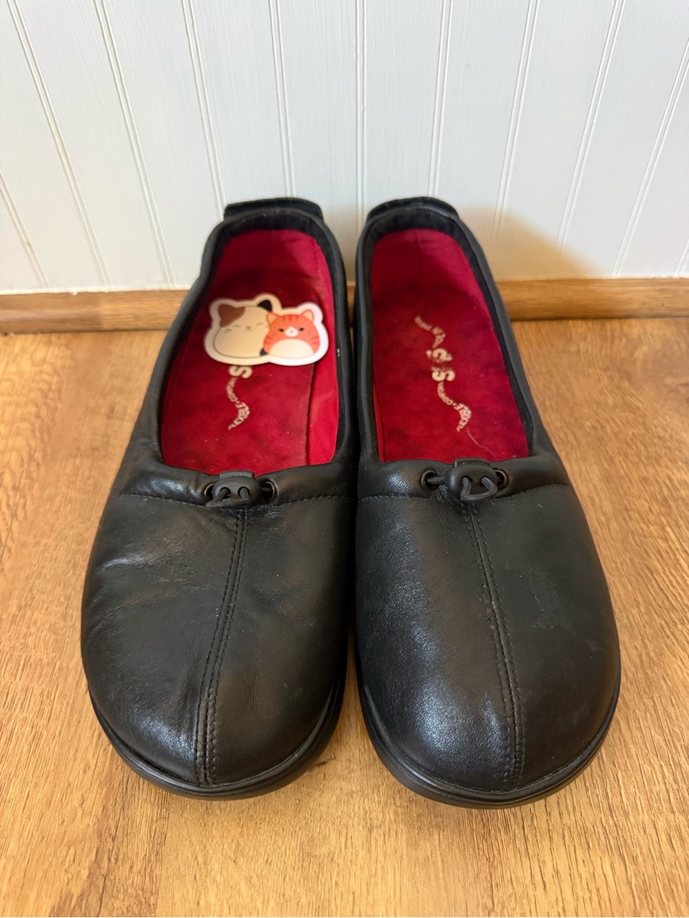 SAS Women's Funk Black Leather Slip-On Loafers Toggle Comfort Shoes size 9WW